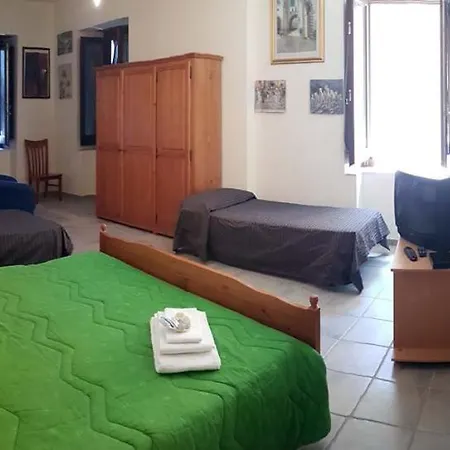 Bed & Breakfast Gioiosa & Delia Gioiosa Ionica