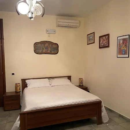 Gioiosa & Delia Bed & Breakfast 3*