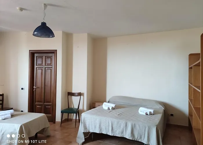 ベッド・アンド・ブレックファスト Gioiosa & Delia ジョイオーザ・イオーニカ